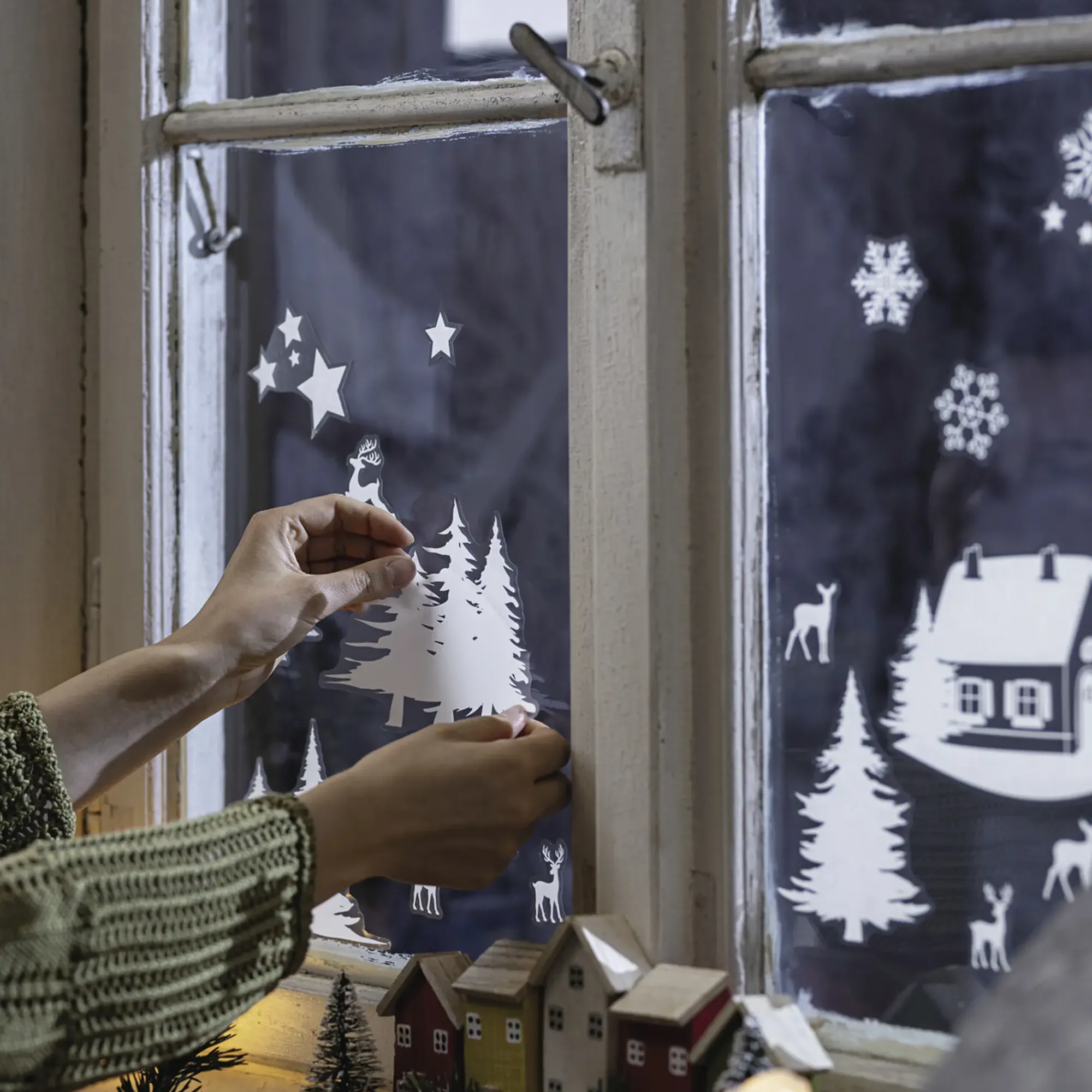 Weihnachtliche Wanddeko|Sterne|Frank Handels GmbH & Co. KG Fenstersticker "Merry Christmas", 33er Set
