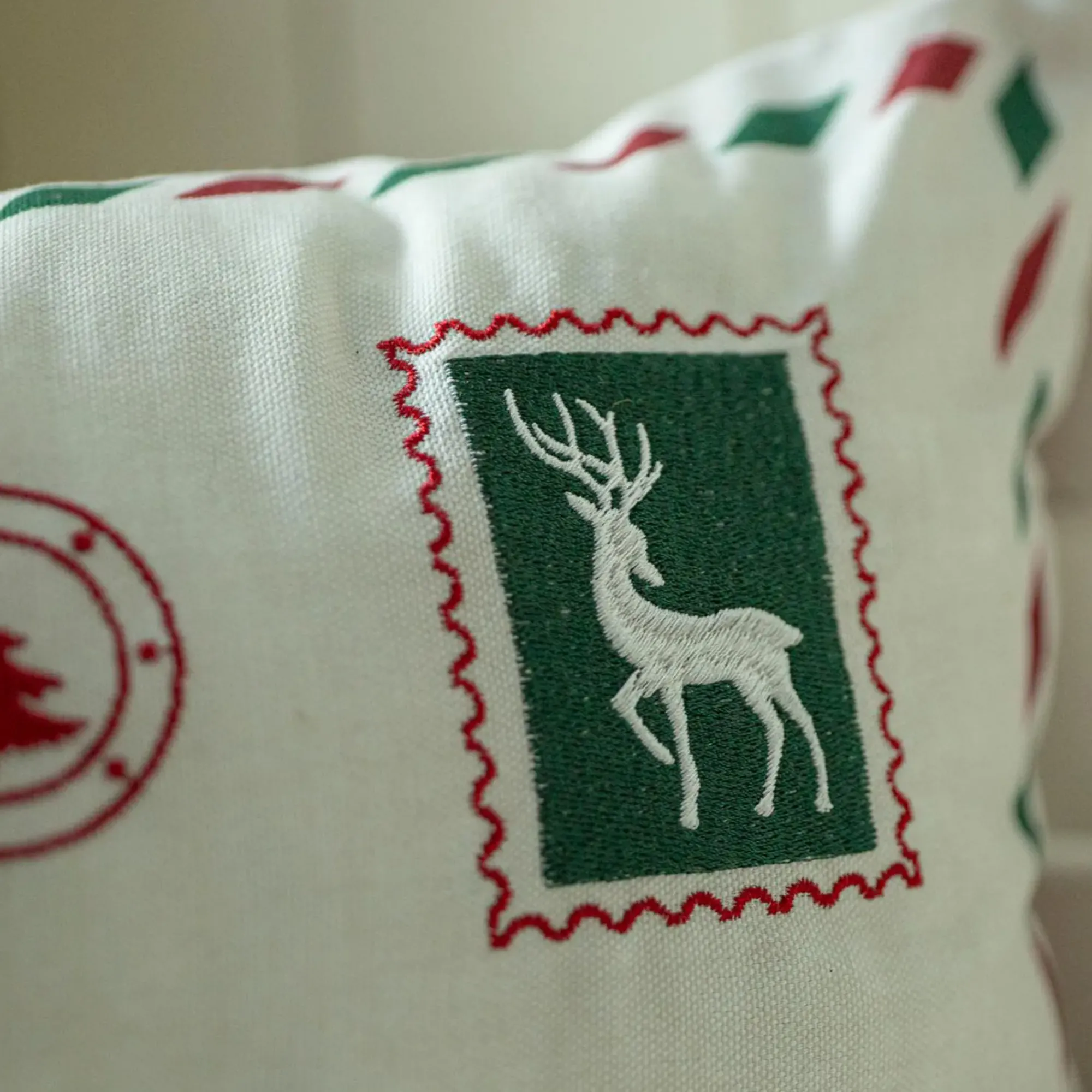 Weihnachtliche Kissen & Kissenhüllen|Frank Handels GmbH & Co. KG Kissenhülle "Christmas Mail"