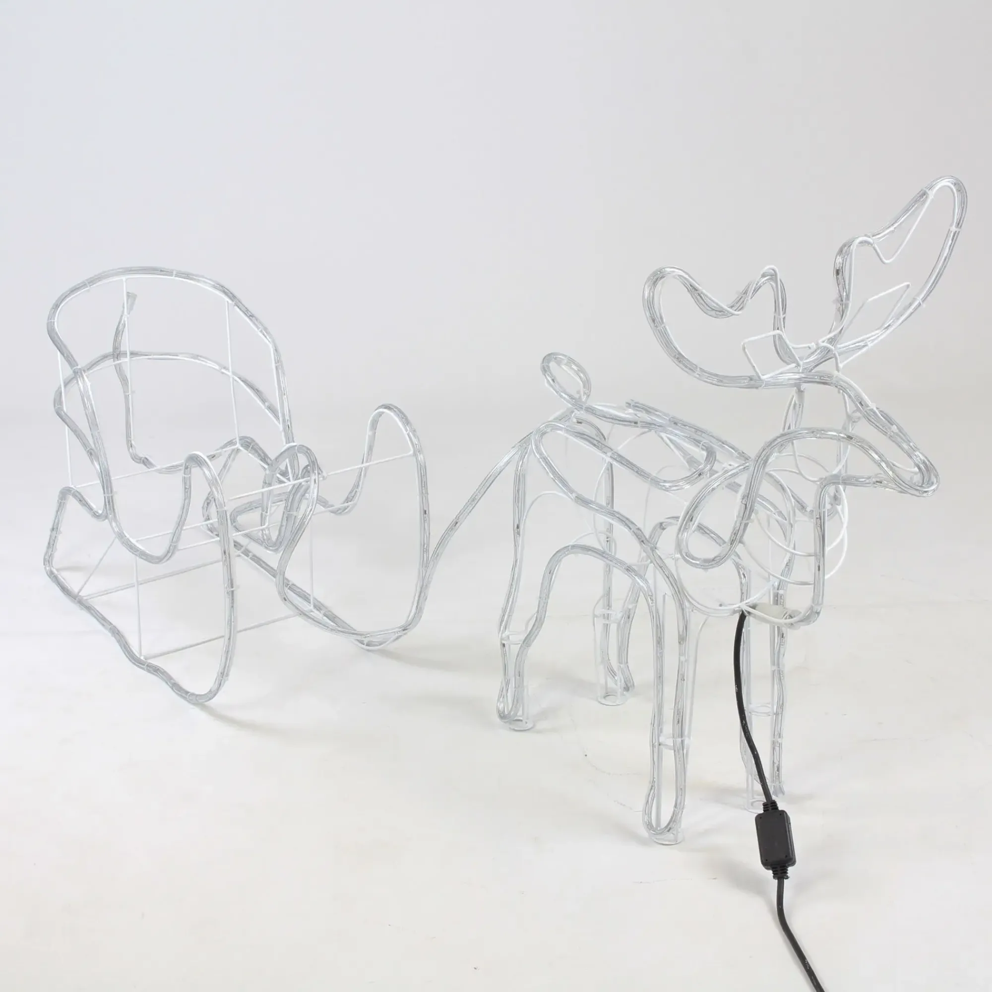 Figuren Für Den Garten|Gartenbeleuchtung|Frank Handels GmbH & Co. KG LED-Deko "Rentier mit Schlitten"