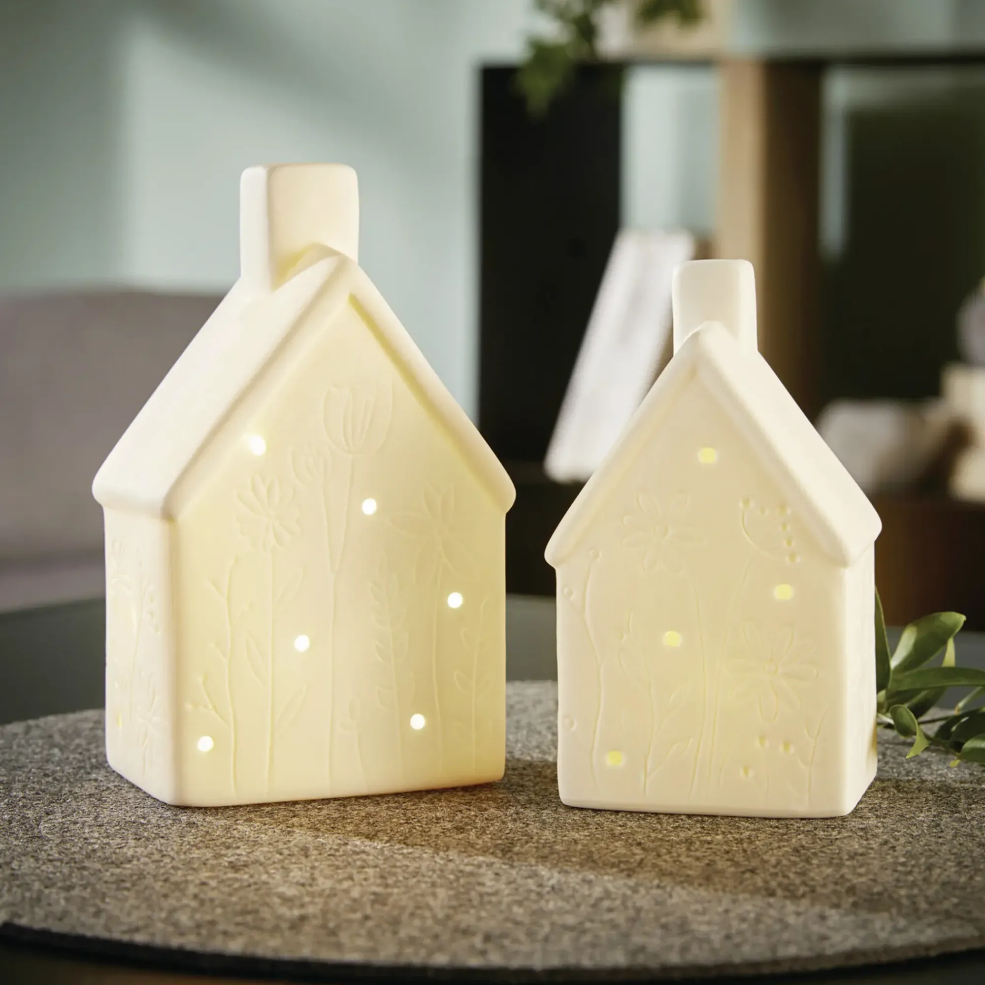 Led-Dekoobjekte|Dekohäuser|Frank Handels GmbH & Co. KG LED-Haus "Blumenwiese", 2er Set