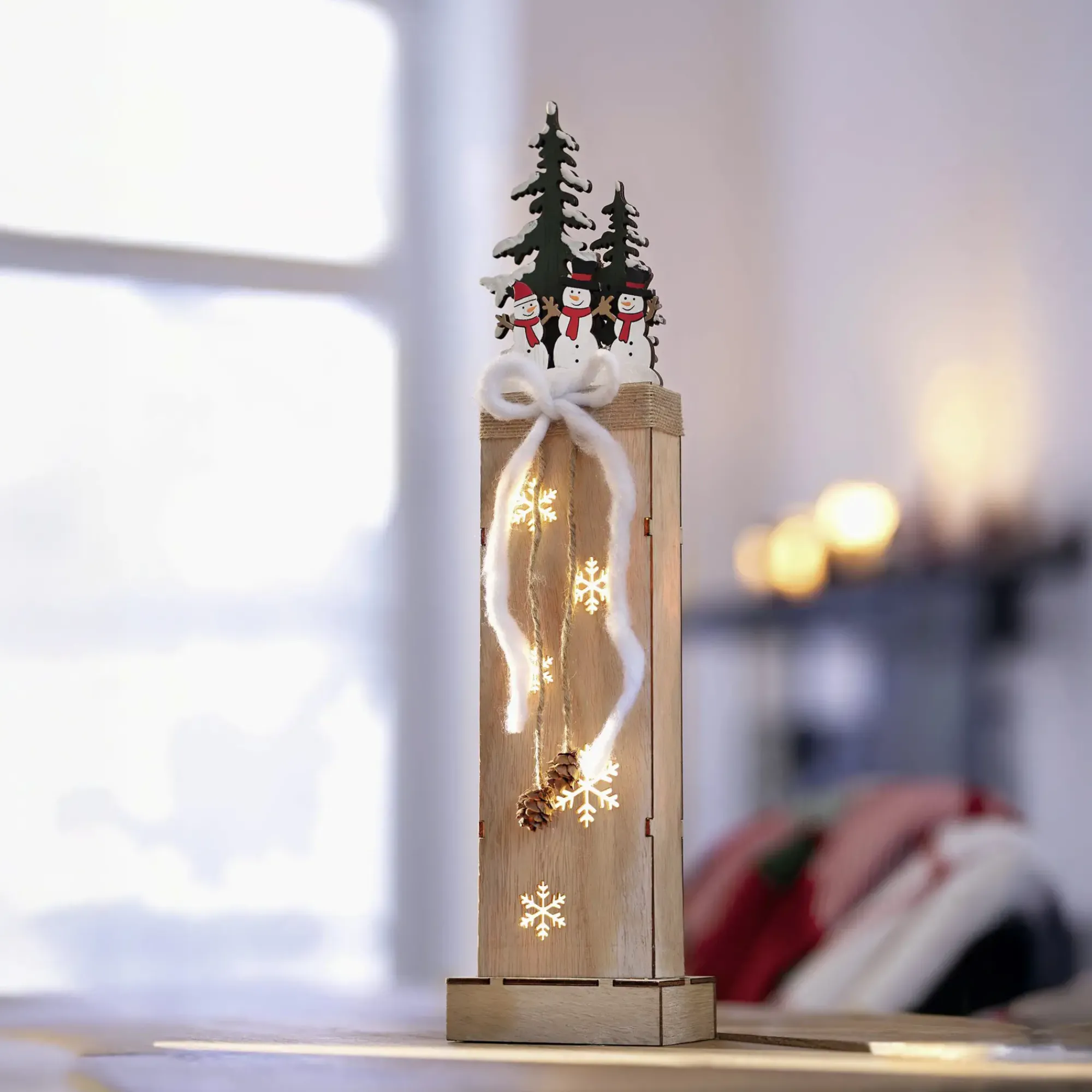 Dekosäulen|Weihnachtliche Led-Deko|Frank Handels GmbH & Co. KG LED-Säule "Schneemänner im Wald"