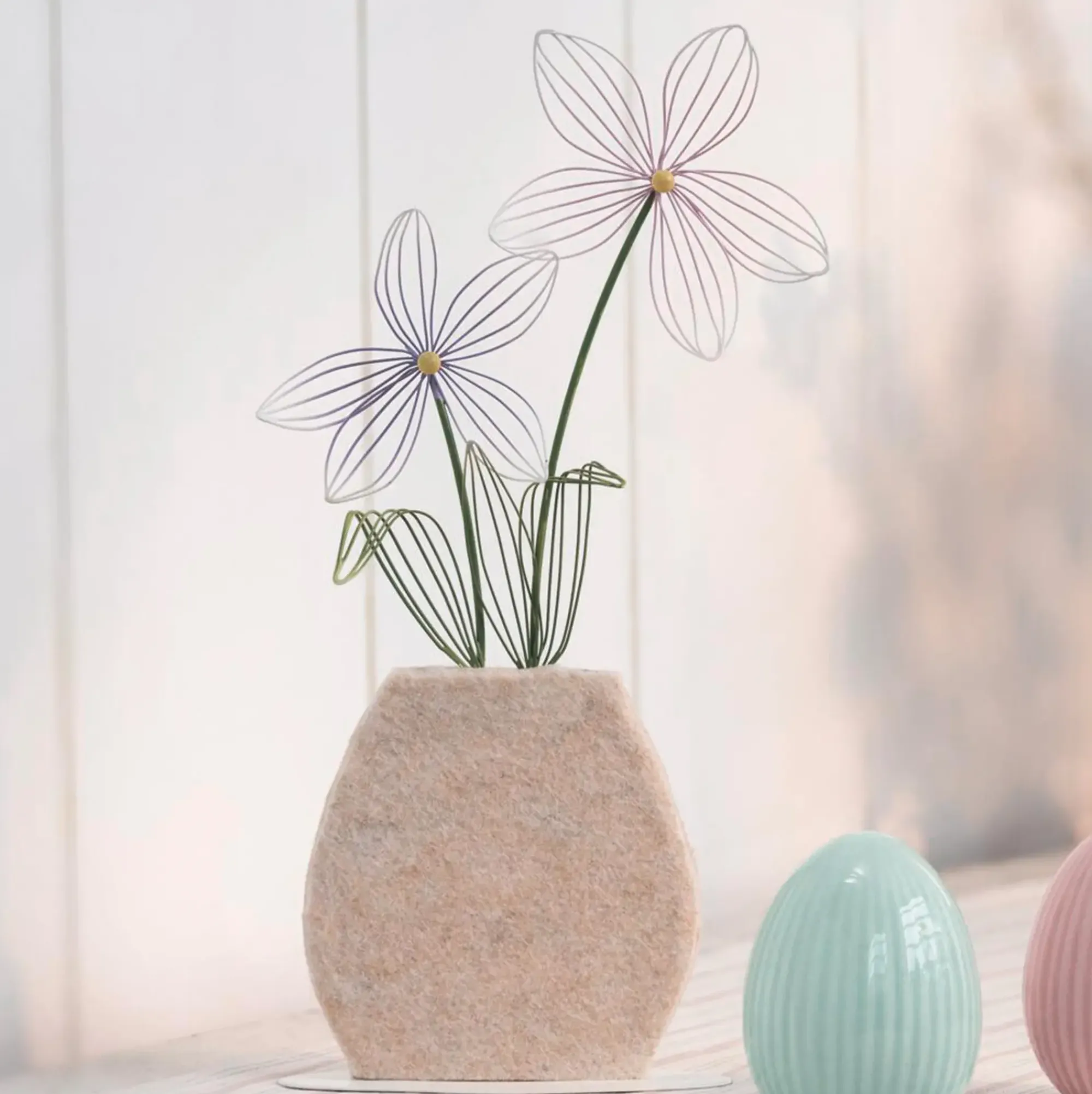 Dekovasen|Frank Handels GmbH & Co. KG Metalldeko "Vase mit Blumen"