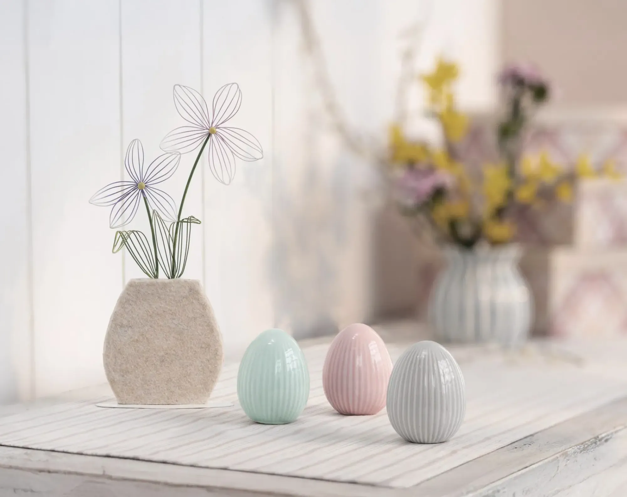 Dekovasen|Frank Handels GmbH & Co. KG Metalldeko "Vase mit Blumen"