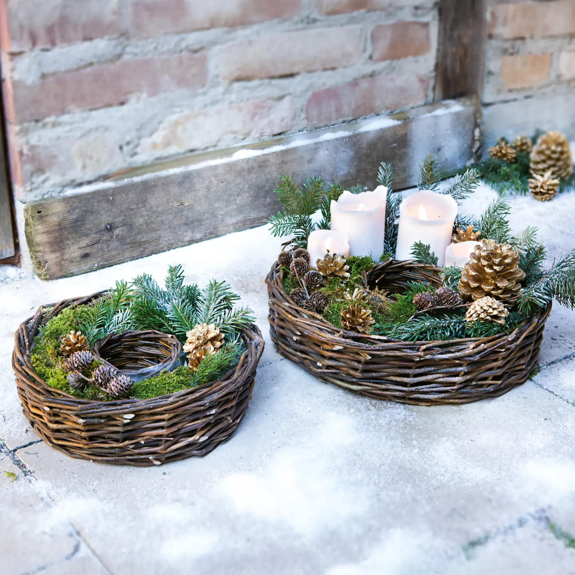 Pflanzkörbe|Weihnachtliche Pflanzer|Frank Handels GmbH & Co. KG Pflanzrad, 2er Set