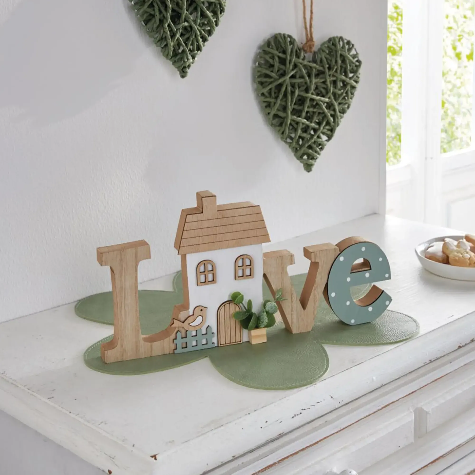 Dekohäuser|Frank Handels GmbH & Co. KG Schriftzug "Love mit Häuschen"
