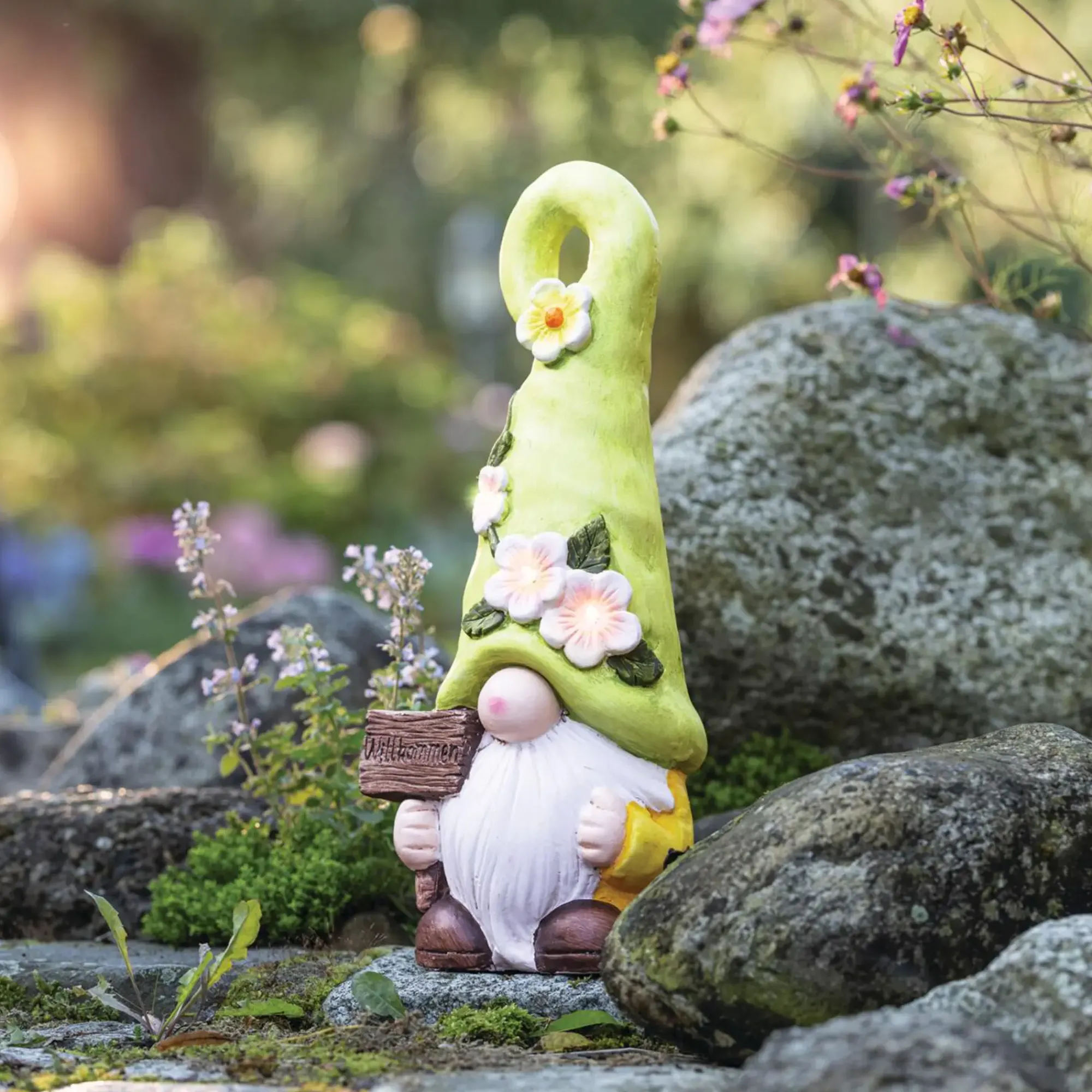 Gartenfiguren|Solar-Beleuchtung|Frank Handels GmbH & Co. KG Solar-Wichtel "Willkommen"