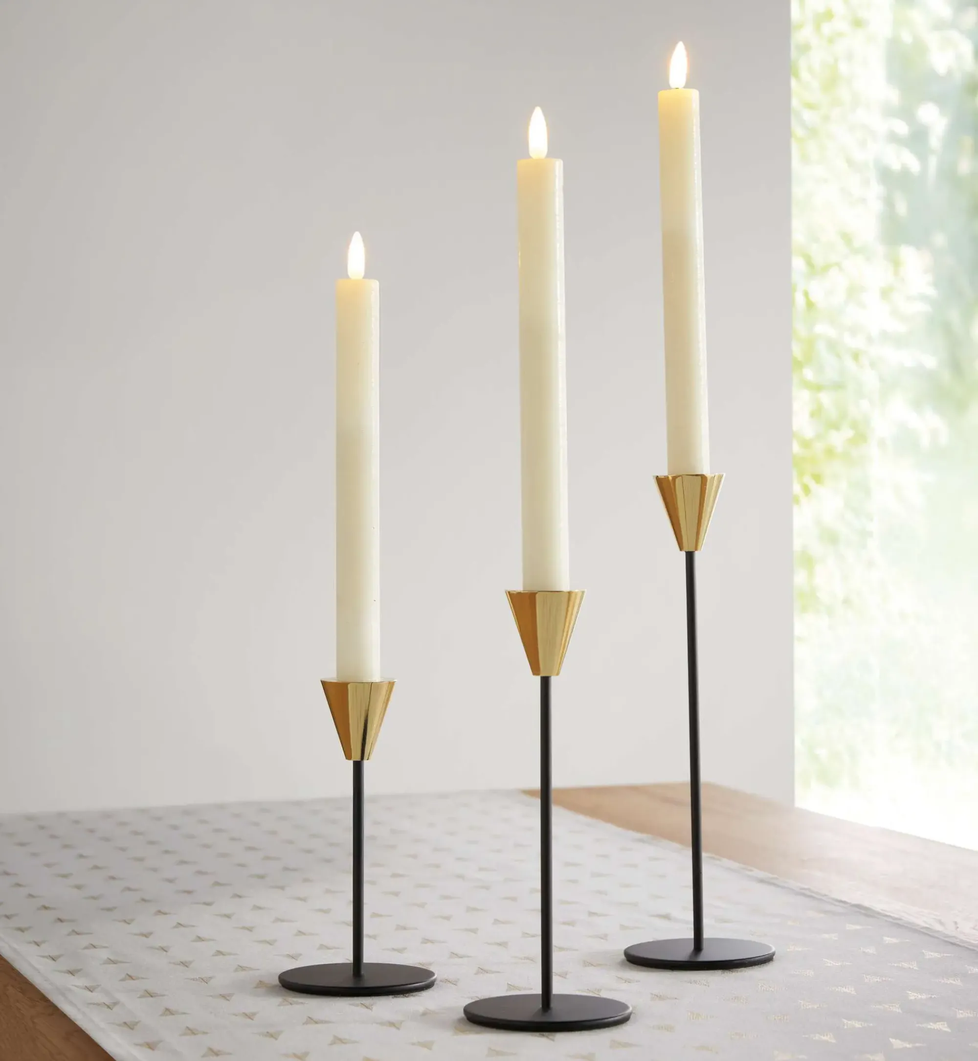 Kerzenhalter|Weihnachtslichter|Frank Handels GmbH & Co. KG Stabkerzenhalter "Schwarz & Gold", 3er Set