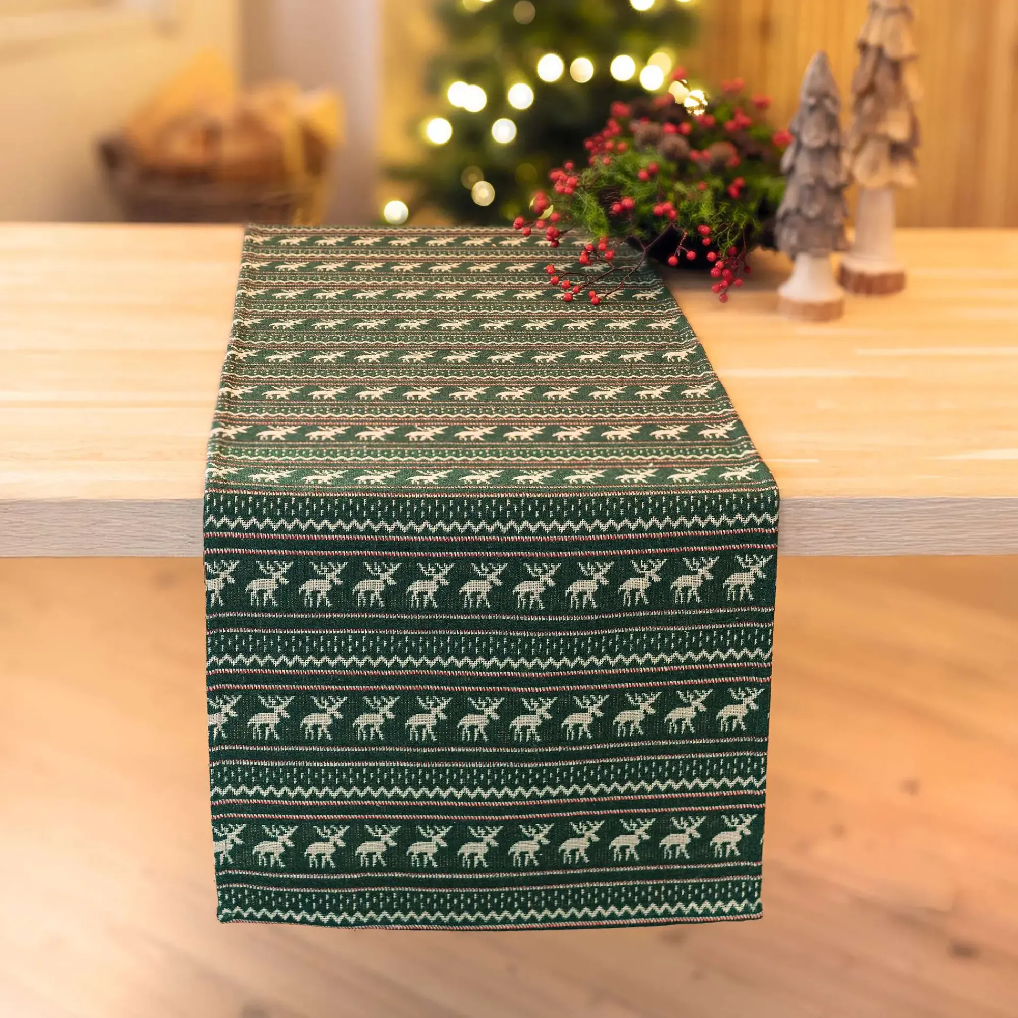 Weihnachtliche Tischwäsche|Frank Handels GmbH & Co. KG Tischläufer "Skandinavien"