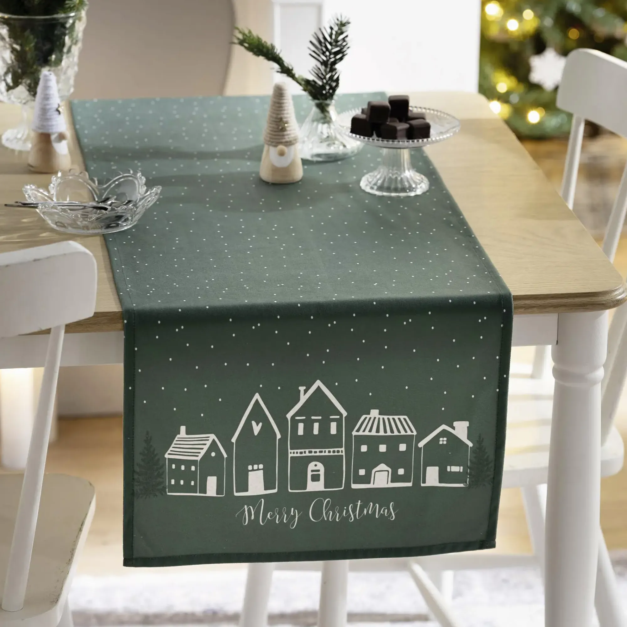 Weihnachtliche Tischwäsche|Frank Handels GmbH & Co. KG Tischläufer "Winterdorf"